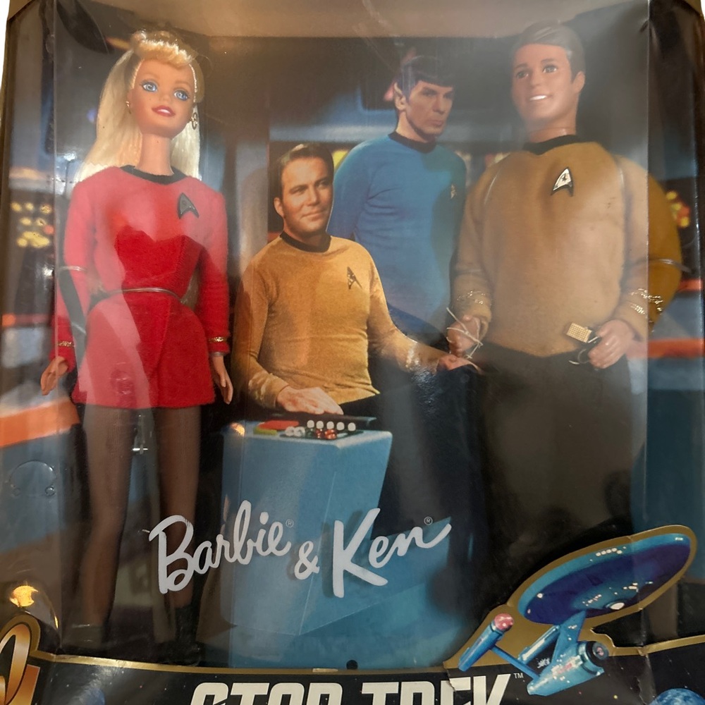 Vintage 1996 Star Trek Barbie & Ken 30th Anniversary Gift Set - New In Worn Box